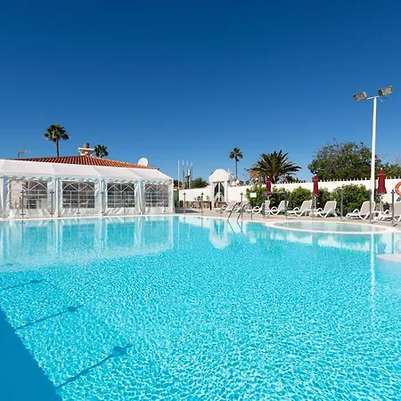 Tisaya Golf Apartmán